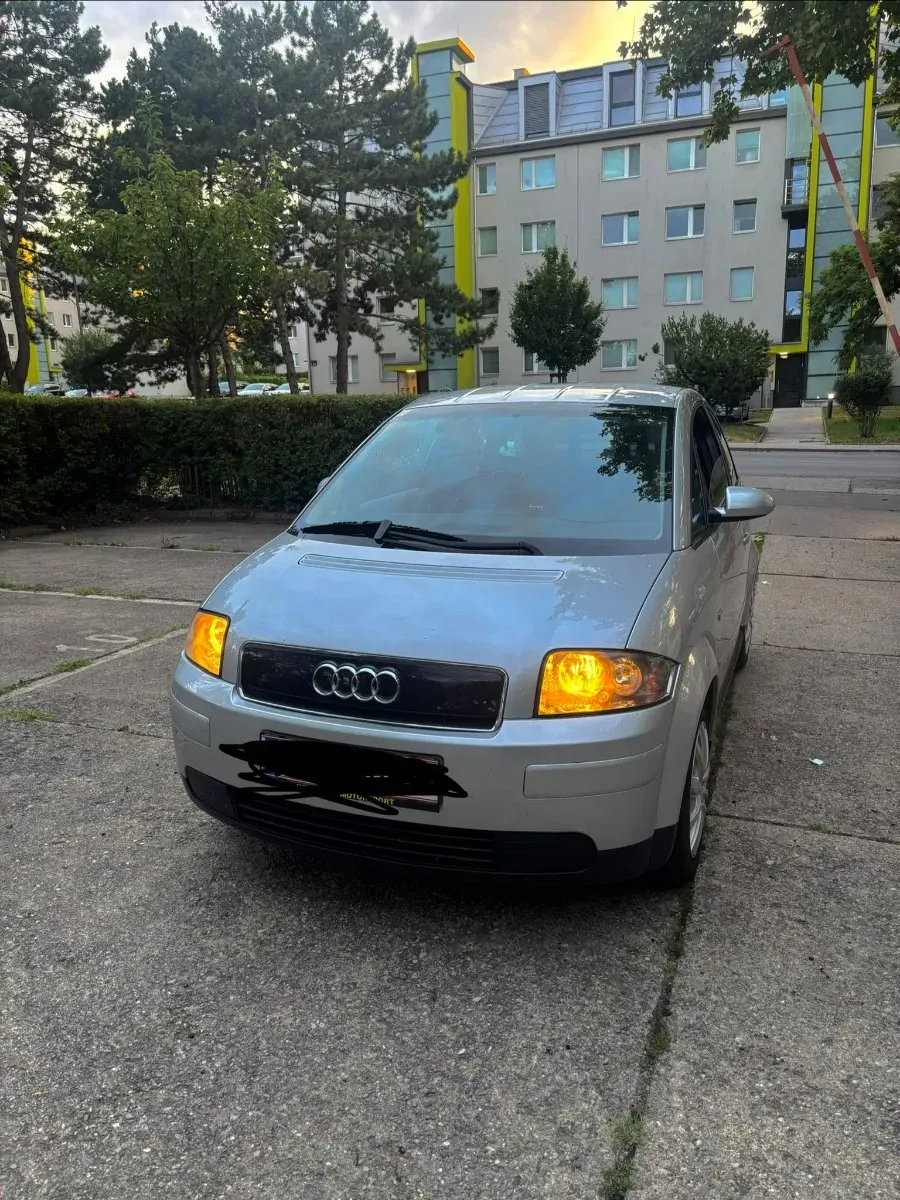 Audi A2