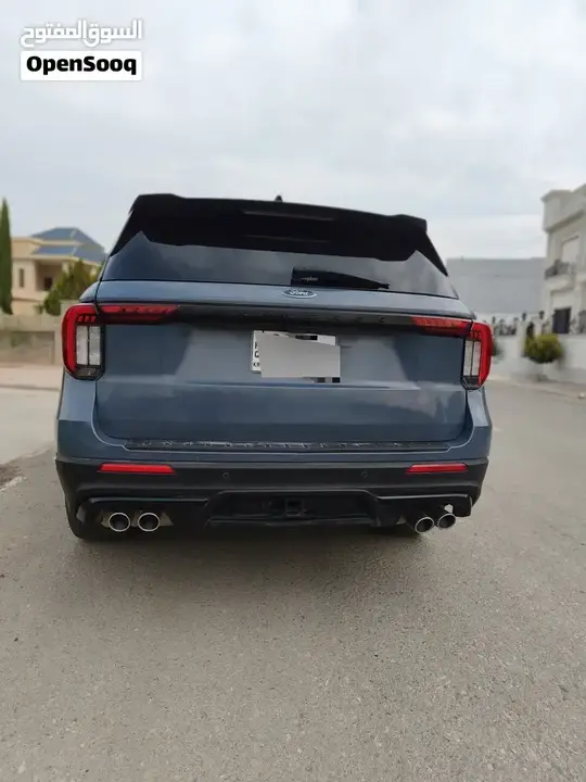 Ford Explorer 2025 photo 2