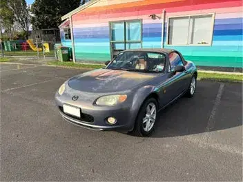 Mazda Roadster 2005 photo 2