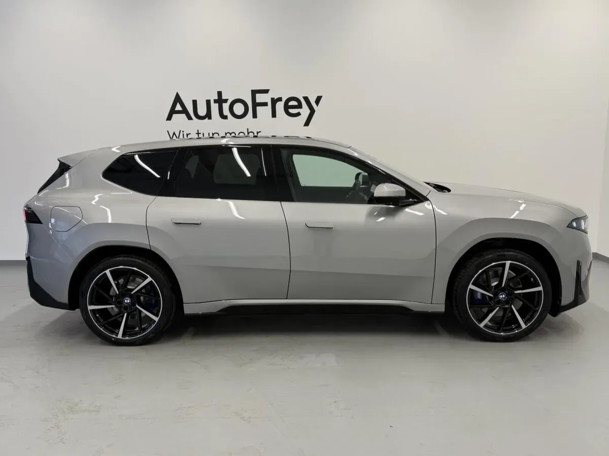BMW Ix3 2026 photo 3