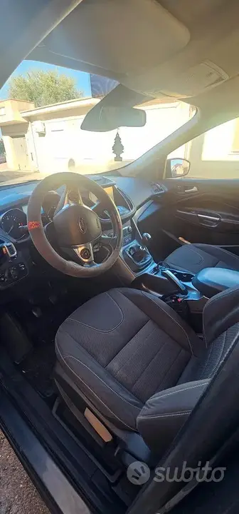 Ford Kuga 2015 photo 4