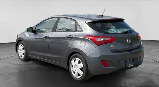 Hyundai Elantra Gt 2017 photo 5