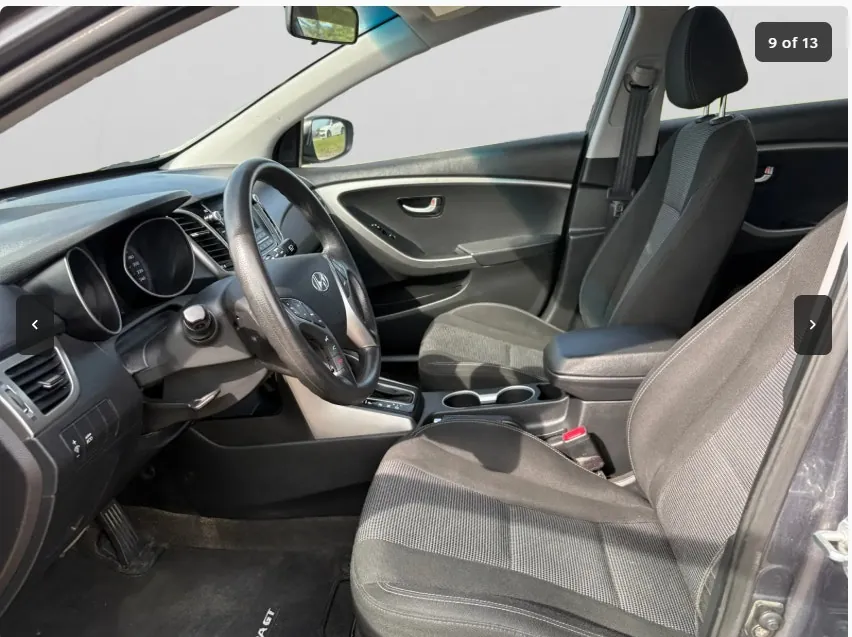Hyundai Elantra Gt 2017 photo 4