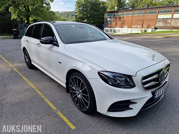 Mercedes-Benz E-Class 2020 photo 2