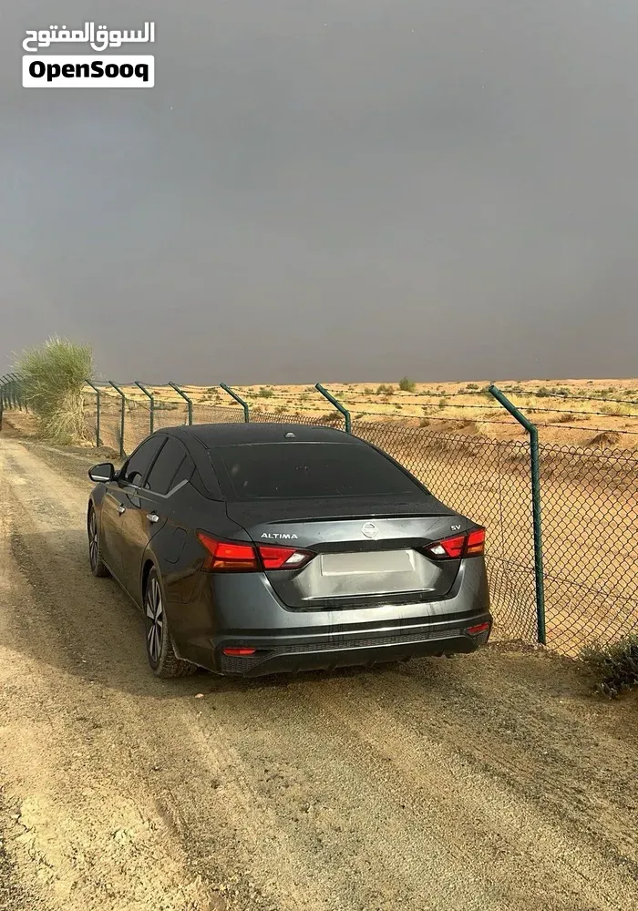 Nissan Altima