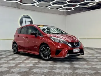 Nissan Note 2018 photo 2
