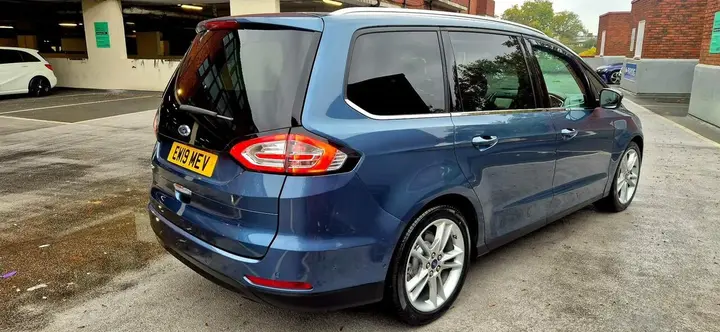 Ford Galaxy 2019 photo 3