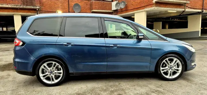 Ford Galaxy 2019 photo 2