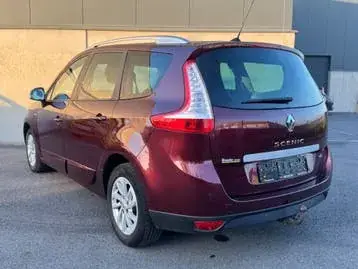 Renault Mégane 2014 photo 3