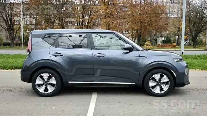 Kia E-Soul 2022 photo 4