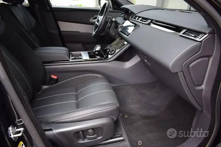 Land Rover Velar 2022 photo 3