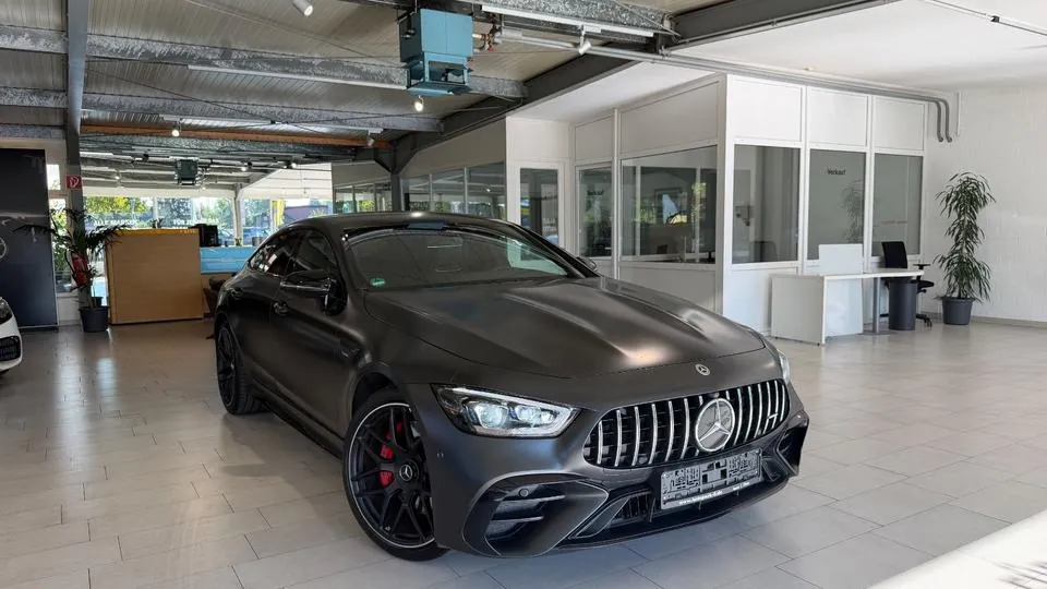 Mercedes-Benz Amg Gt 43