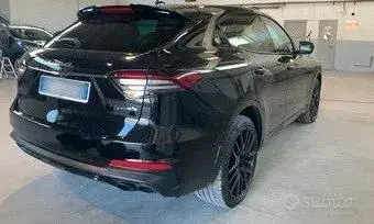 Maserati Levante 2021 photo 3
