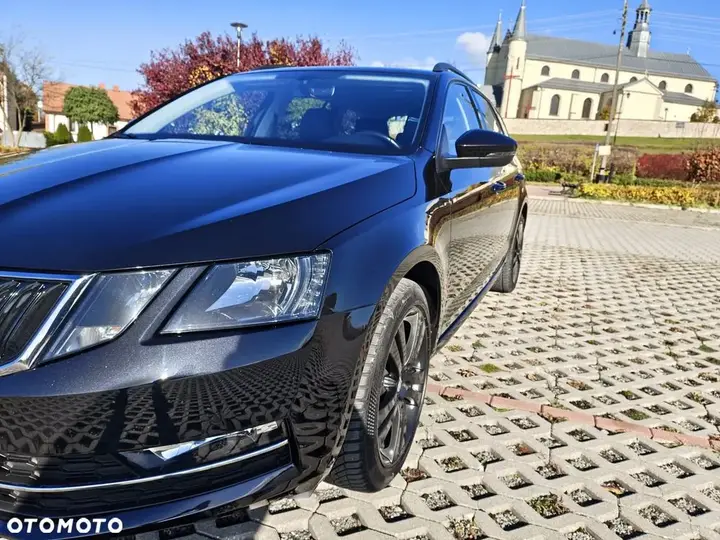 Skoda Octavia 2018 photo 5