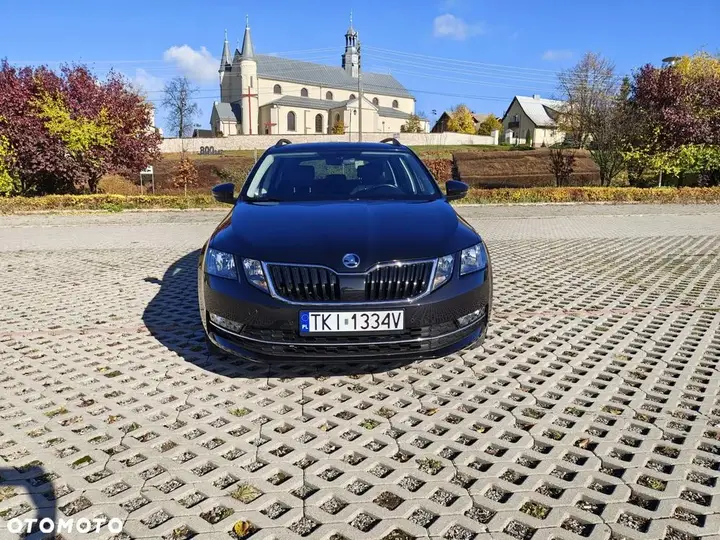 Skoda Octavia 2018 photo 2