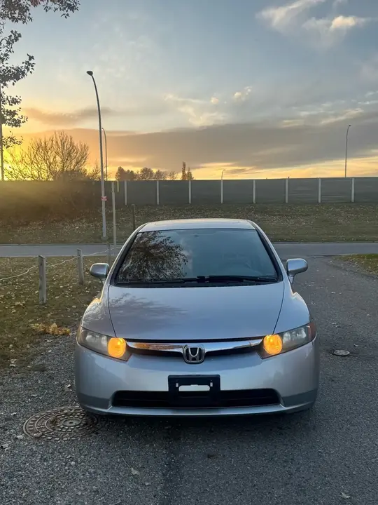 Honda Civic 2006 photo 2
