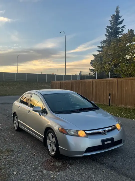 Honda Civic 2006 photo 3
