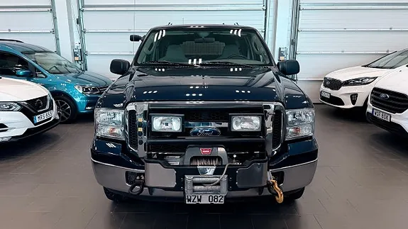Ford Excursion 2005 photo 2