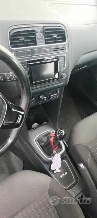 Volkswagen Polo 2016 photo 5