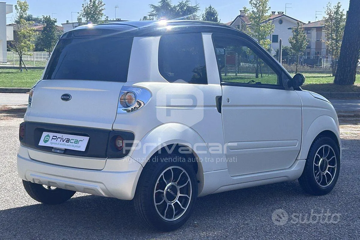 Microcar Mgo 3 Progress Dynamic + Plus 2015 photo 5