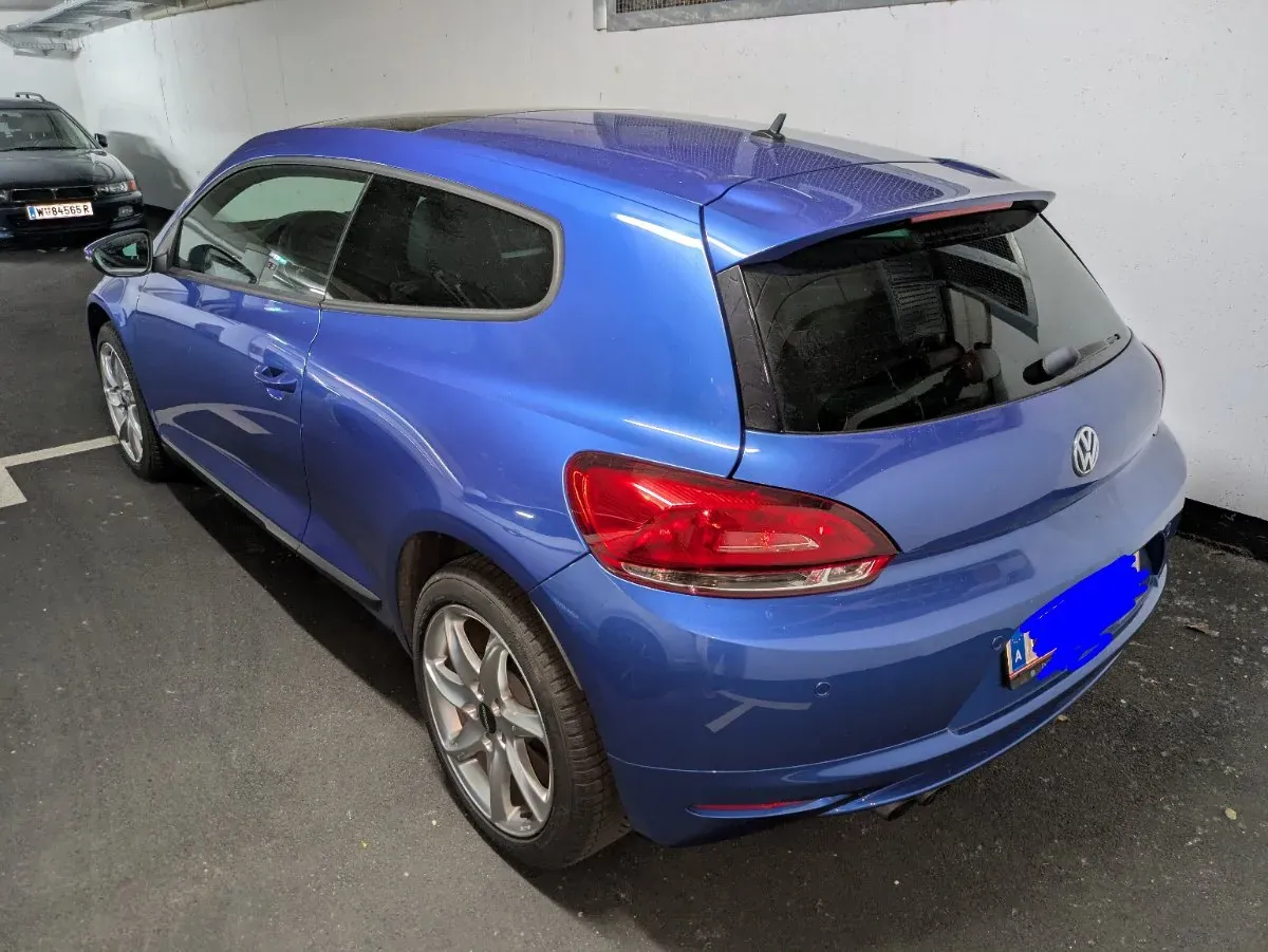 Volkswagen Scirocco 2012 photo 2