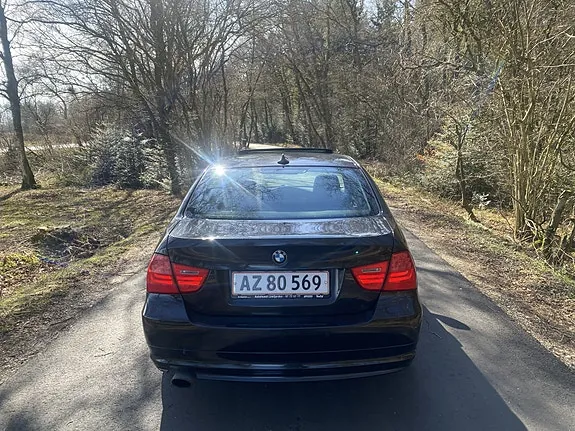 BMW 320I 2009 photo 5