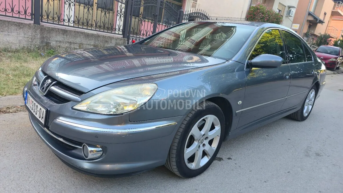 Peugeot 607