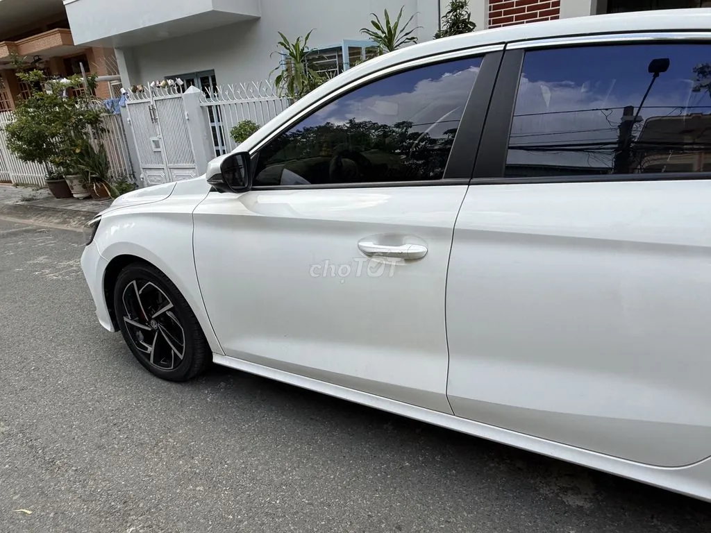 MG Mg5 2023 photo 5