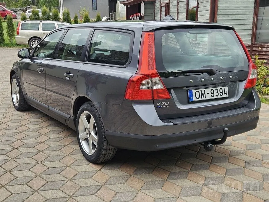 Volvo V70 2008 photo 3