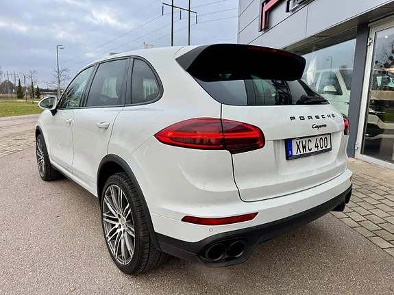 Porsche Cayenne 2016 photo 3