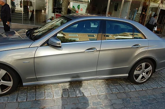 Mercedes-Benz E220 2012 photo 3