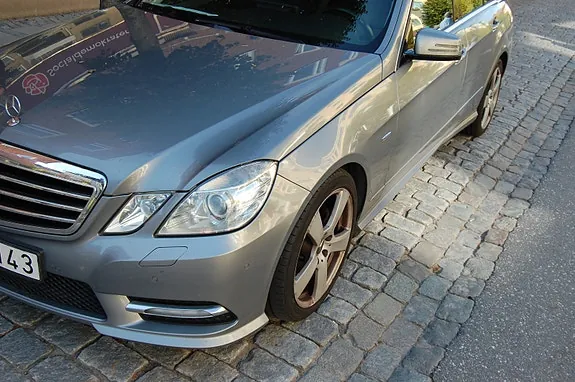 Mercedes-Benz E220