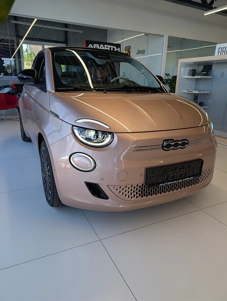Fiat 500C 2026 photo 3