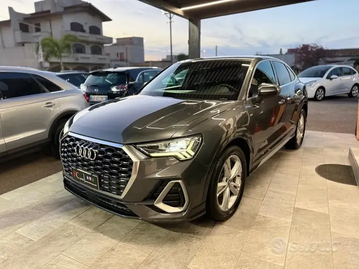Audi Q3 2020 photo 2