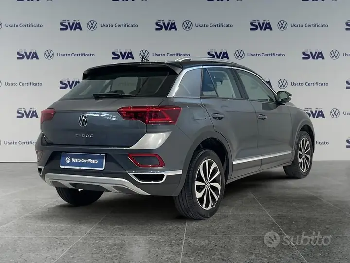 Volkswagen T-Roc 2023 photo 2