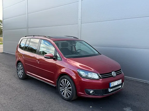 Volkswagen Touran 2014 photo 2