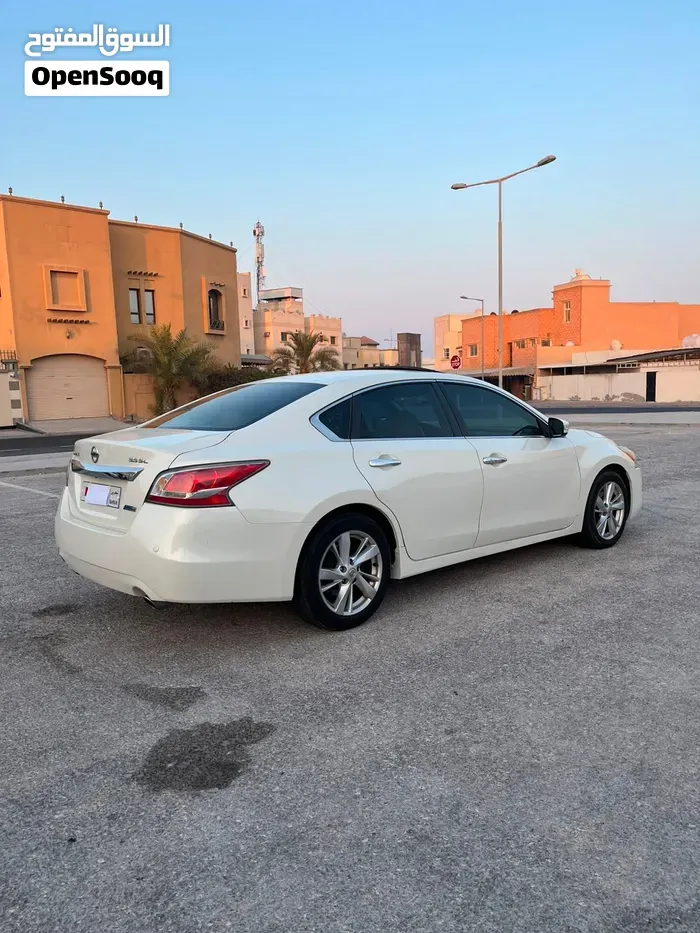 Nissan Altima 2014 photo 4