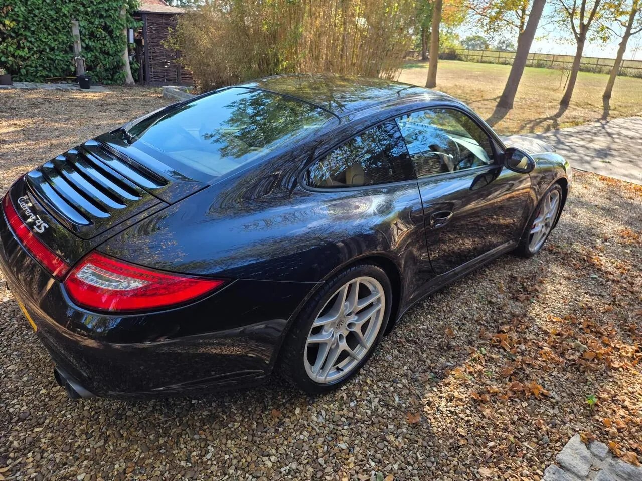 Porsche 911 2010 photo 2
