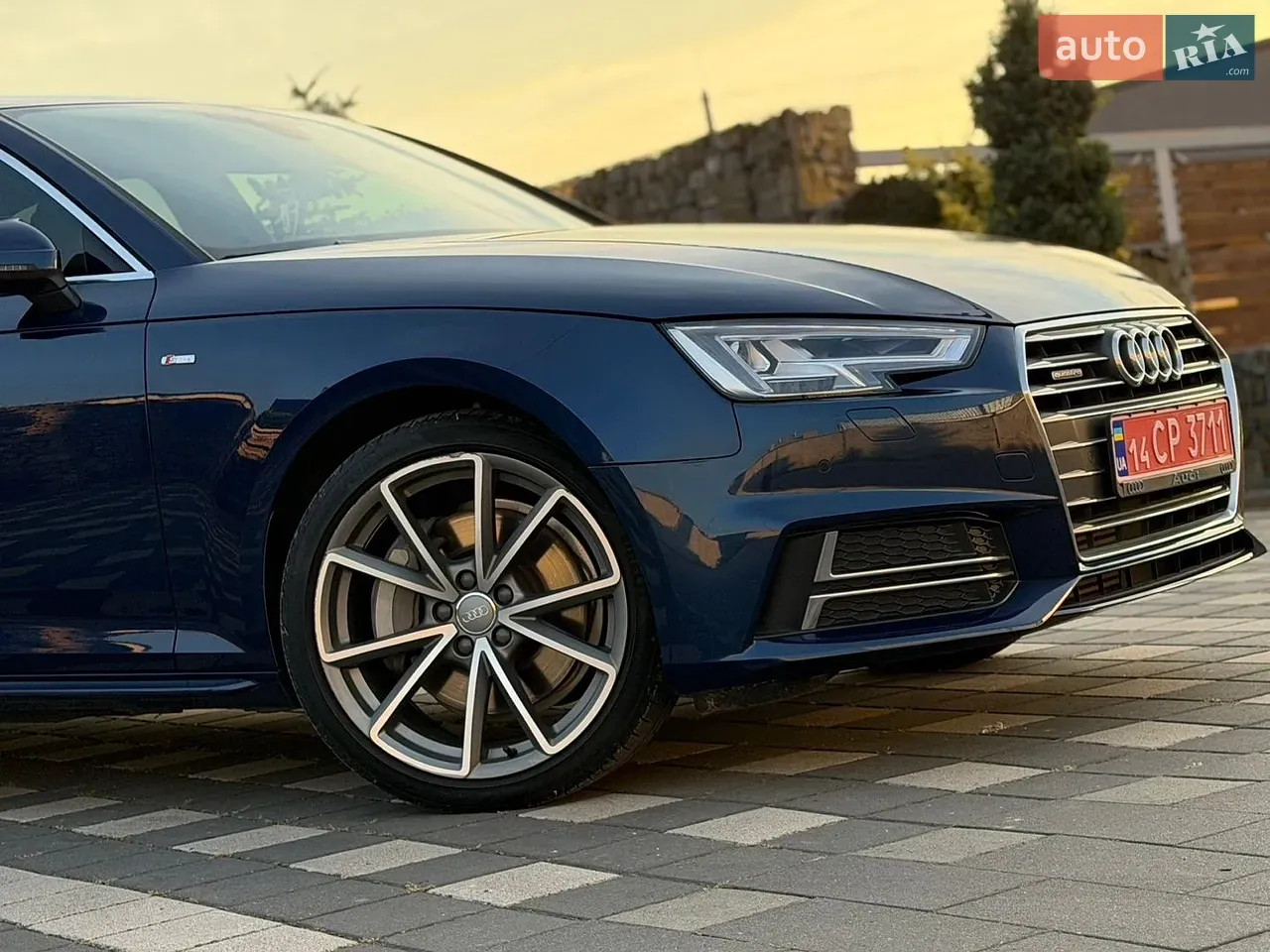 Audi A4 2017 photo 5