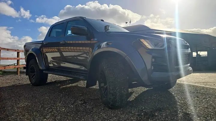 Isuzu D-Max 2024 photo 5