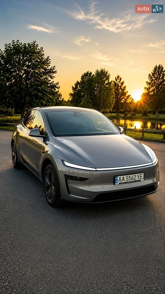 Tesla Model Y 2025 photo 3