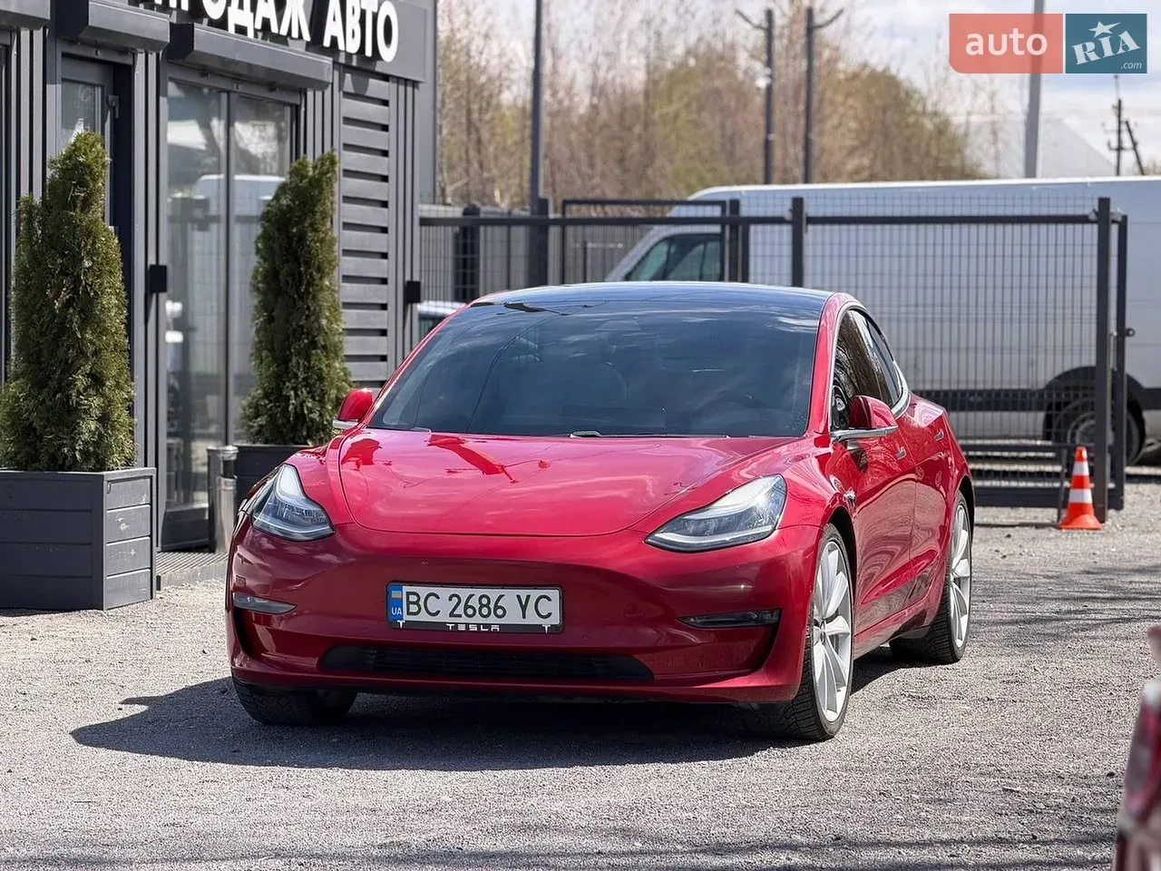 Tesla Model 3 2020 photo 3