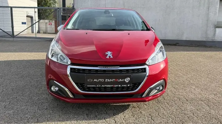 Peugeot 208 Allure