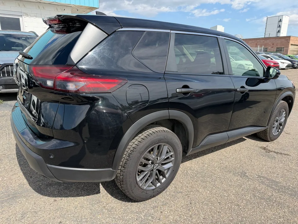 Nissan Rogue 2025 photo 2