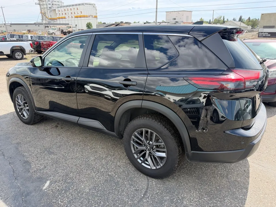 Nissan Rogue 2025 photo 4