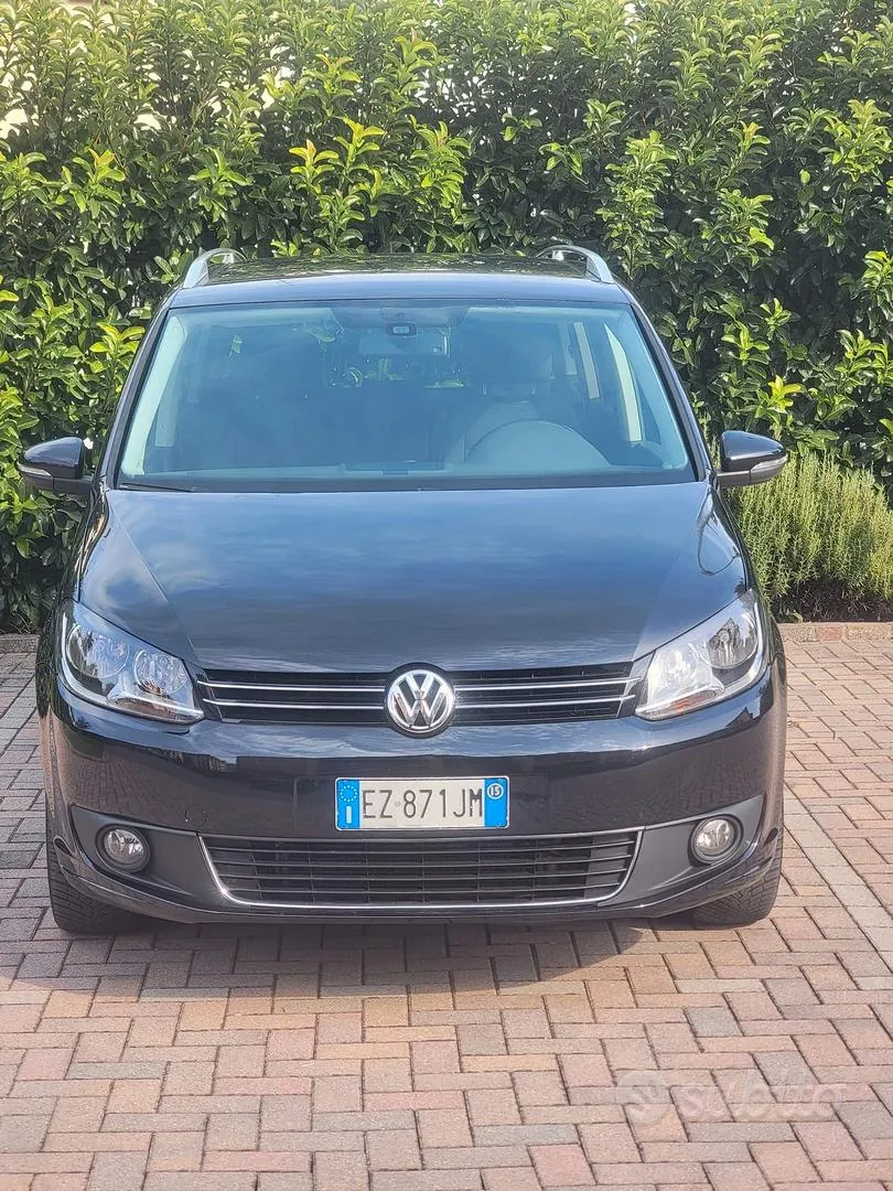 Volkswagen Touran 2015 photo 3