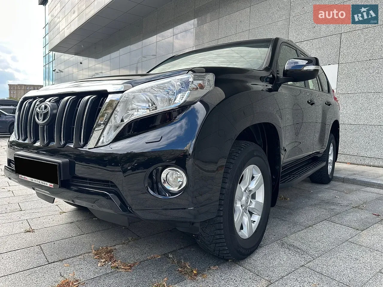 Toyota Land Cruiser Prado 2014 photo 2