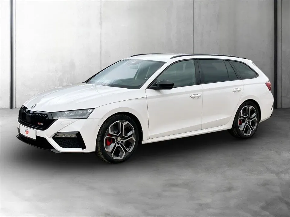 Skoda Octavia 2021 photo 2