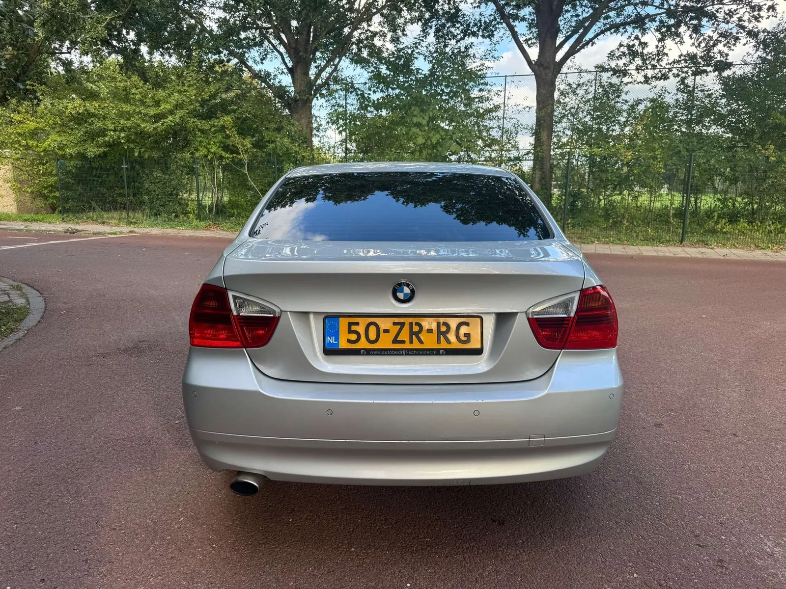 BMW 318I 2006 photo 5