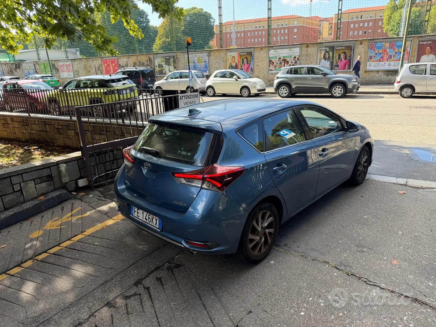 Toyota Auris 2016 photo 2